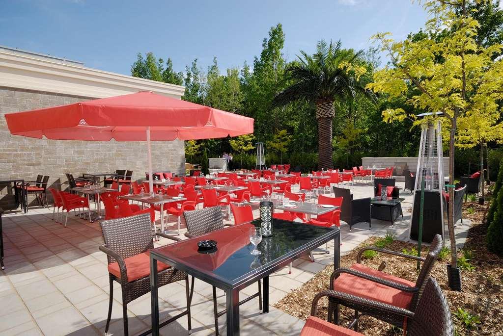 Imperia Hotel Et Suites Terrebonne Restaurant bilde