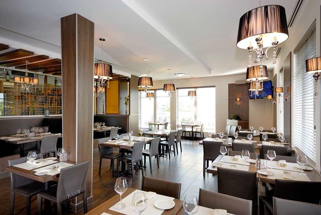 Imperia Hotel Et Suites Terrebonne Restaurant bilde